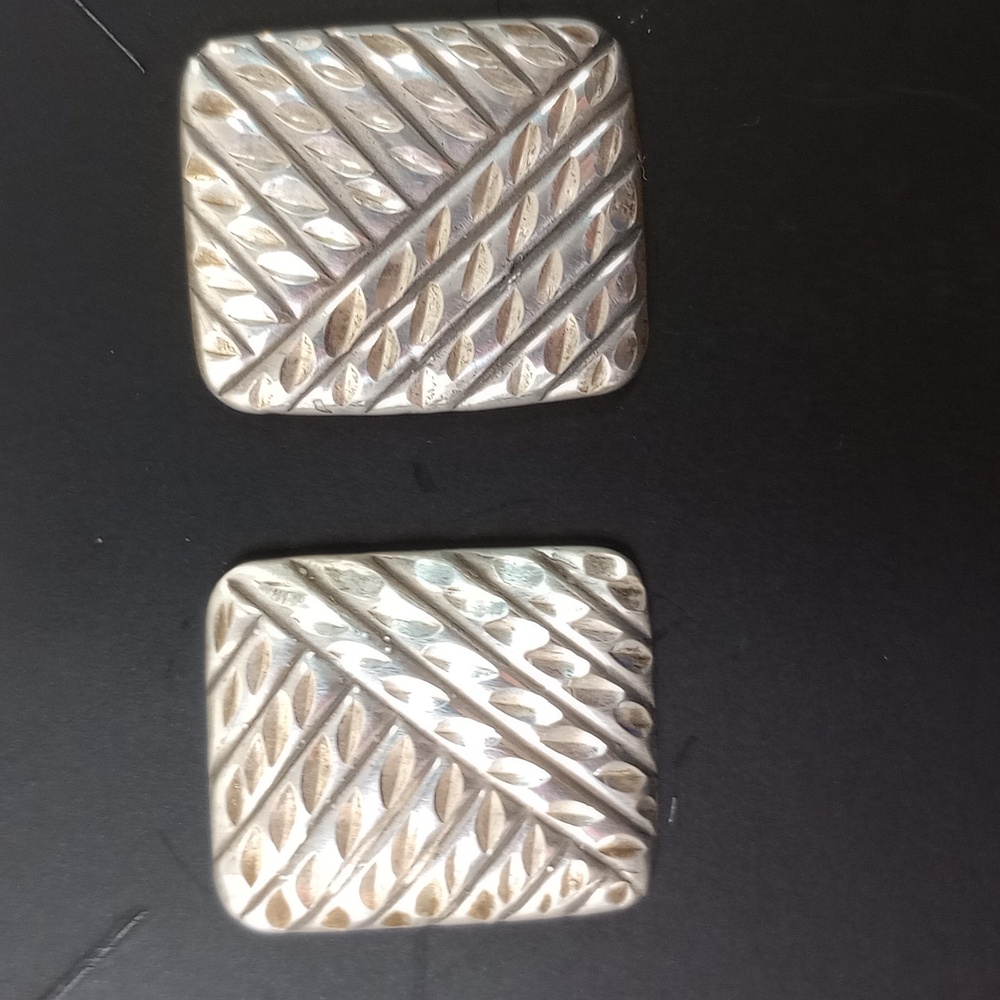 Sterling Silver Diamond Cut Rectangle Geometric S… - image 1